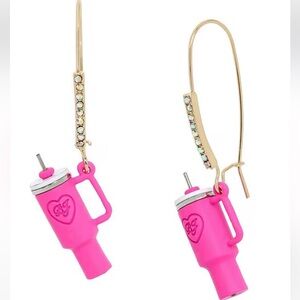 💙❤️ Betsey Johnson Stanley cups